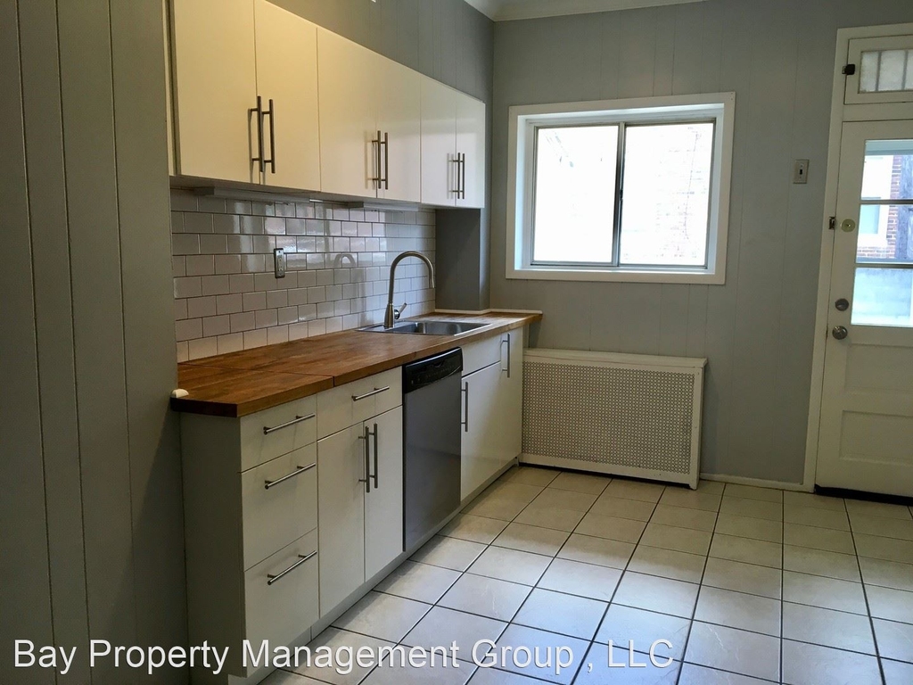 3903 Hudson St - Photo 9