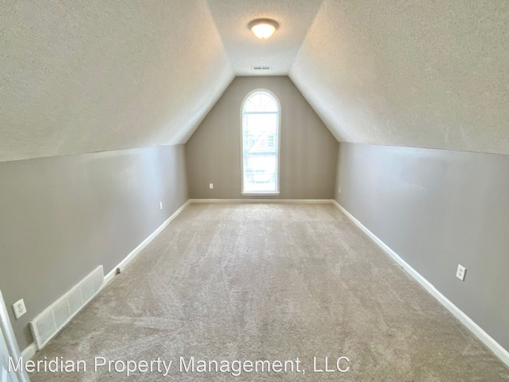 9073 Weeping Cherry Lane - Photo 11