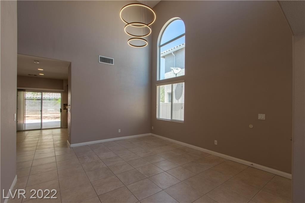 5525 Grey Pointe Street - Photo 2