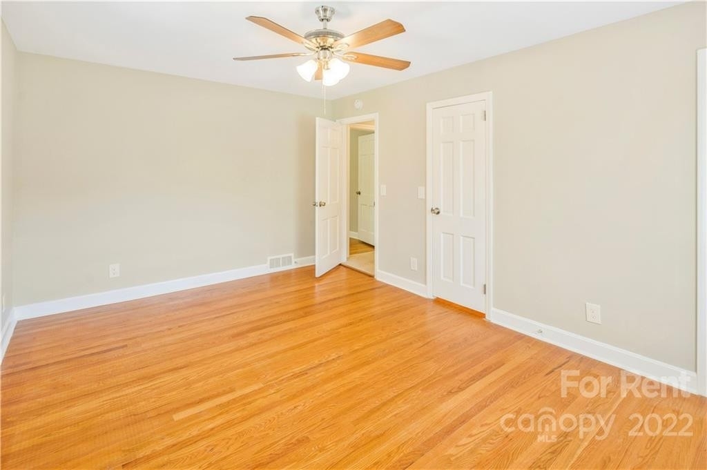 251 Enwood Drive - Photo 16