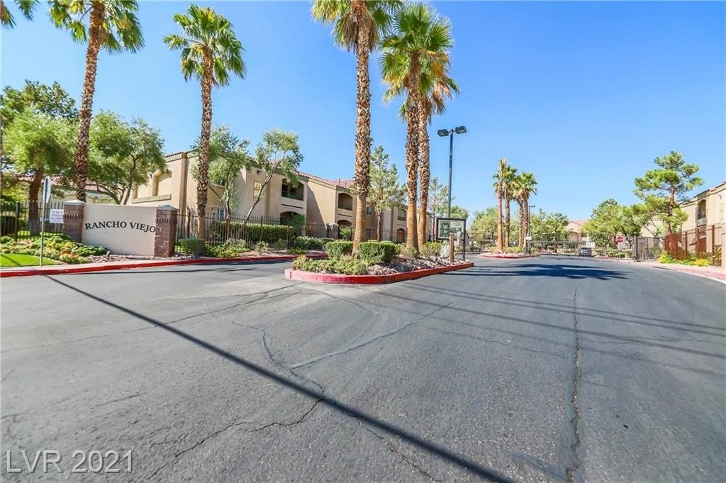 7885 West Flamingo Road - Photo 32