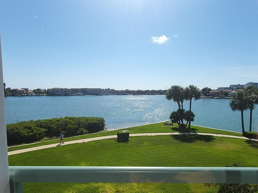 8040 Sailboat Key Boulevard S - Photo 25