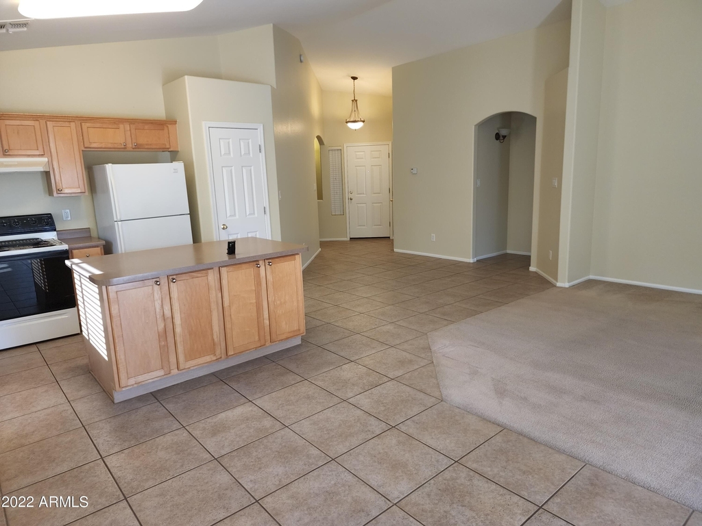 13217 W Mauna Loa Lane - Photo 4