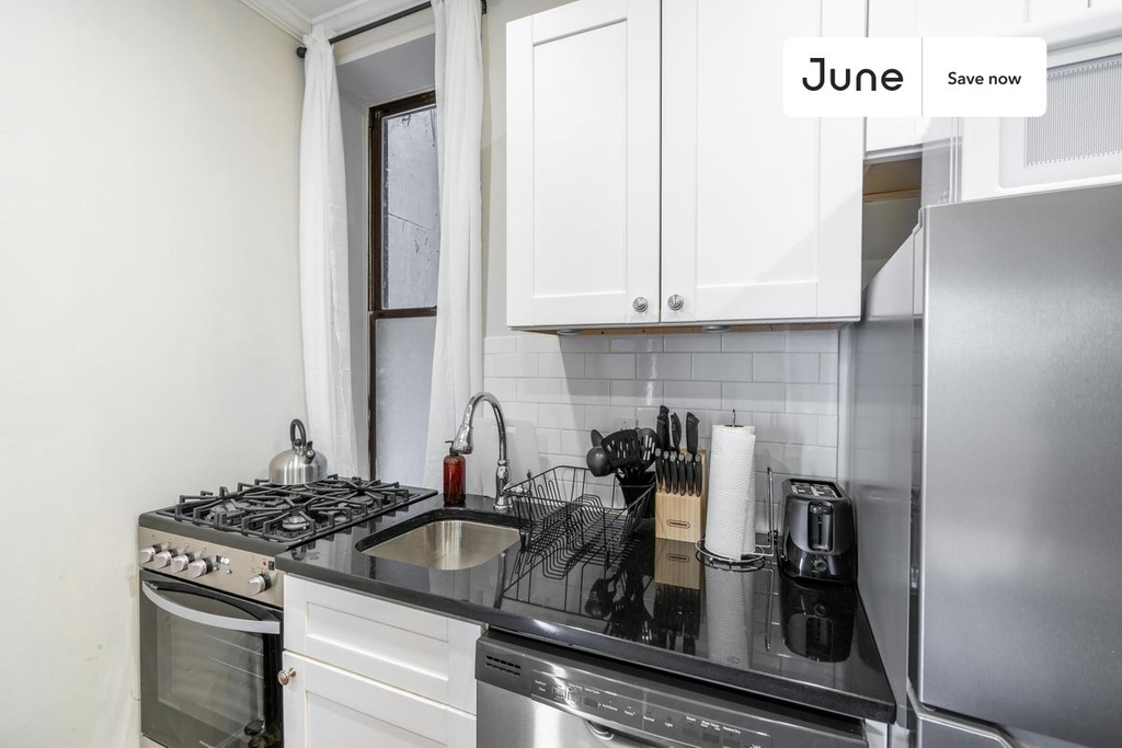 133 Avenue D - Photo 9