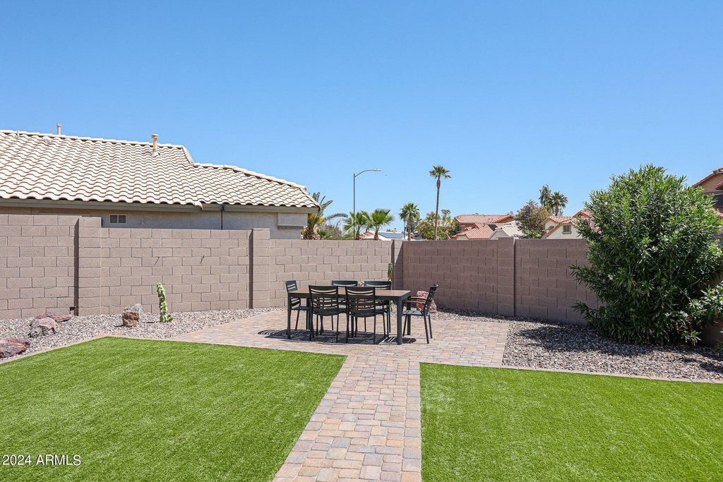 12722 W Monte Vista Road - Photo 40