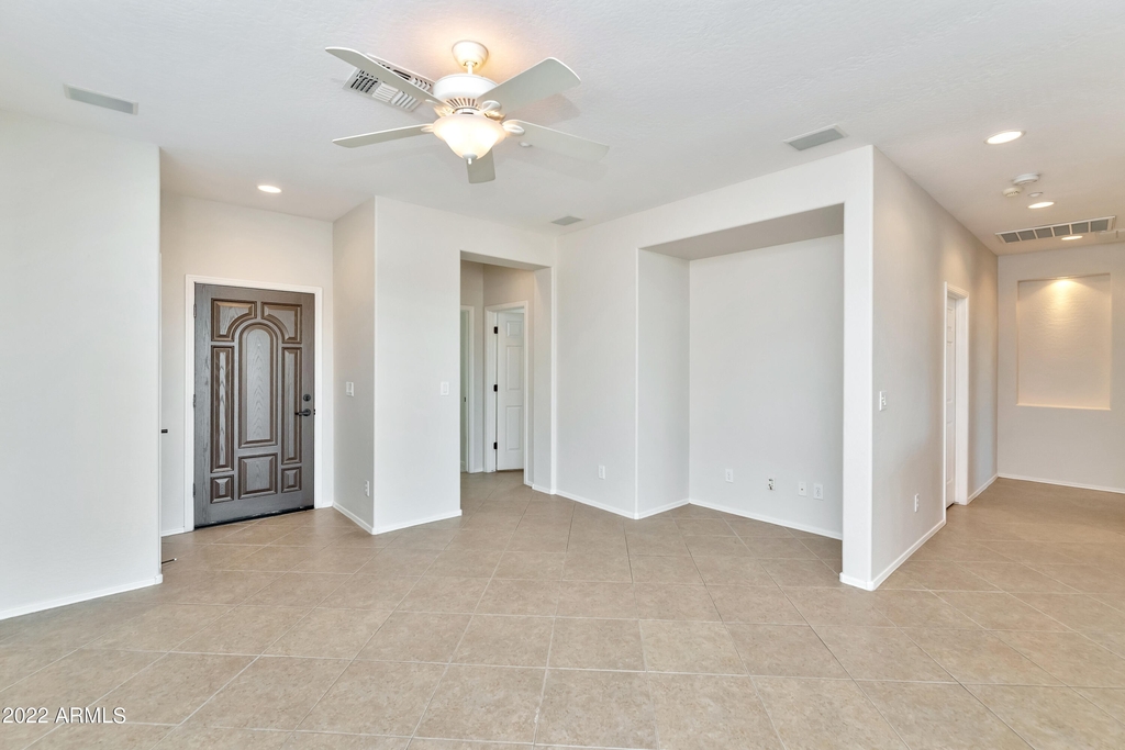 40834 N Noble Hawk Way - Photo 6