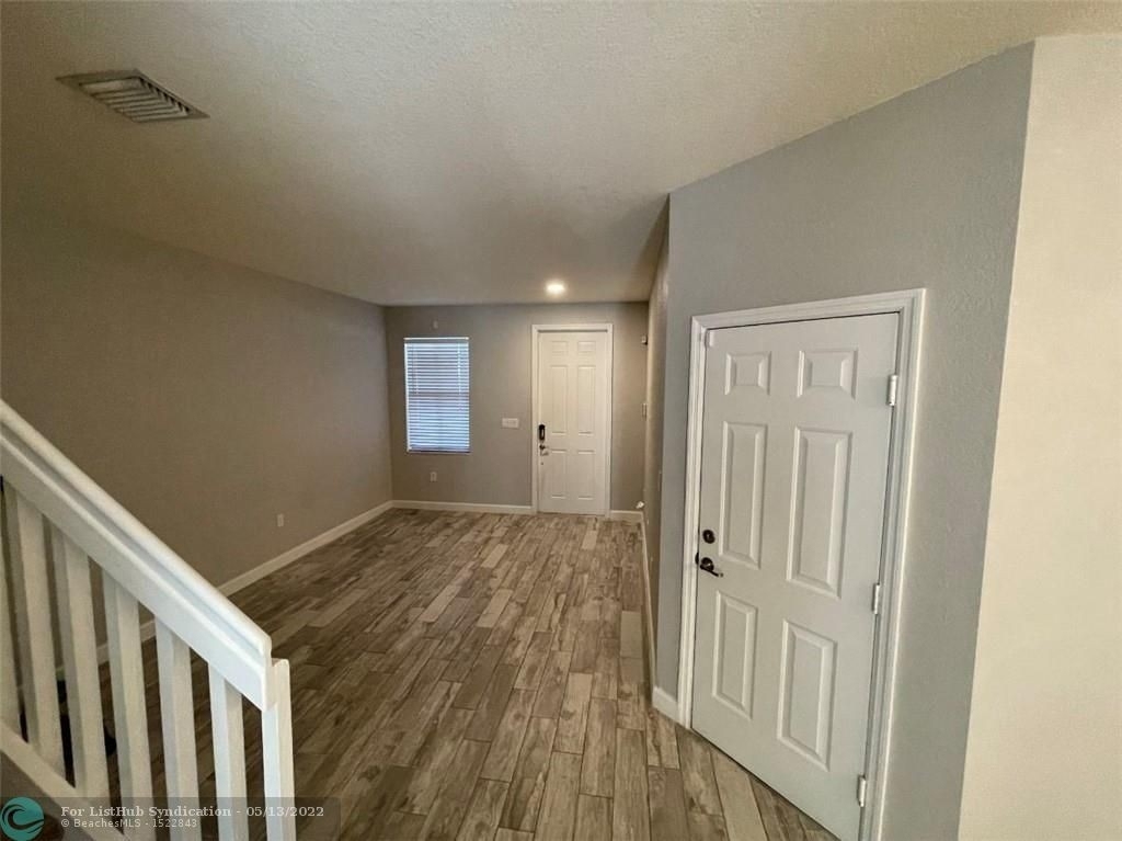 10332 W 33rd Ct - Photo 5