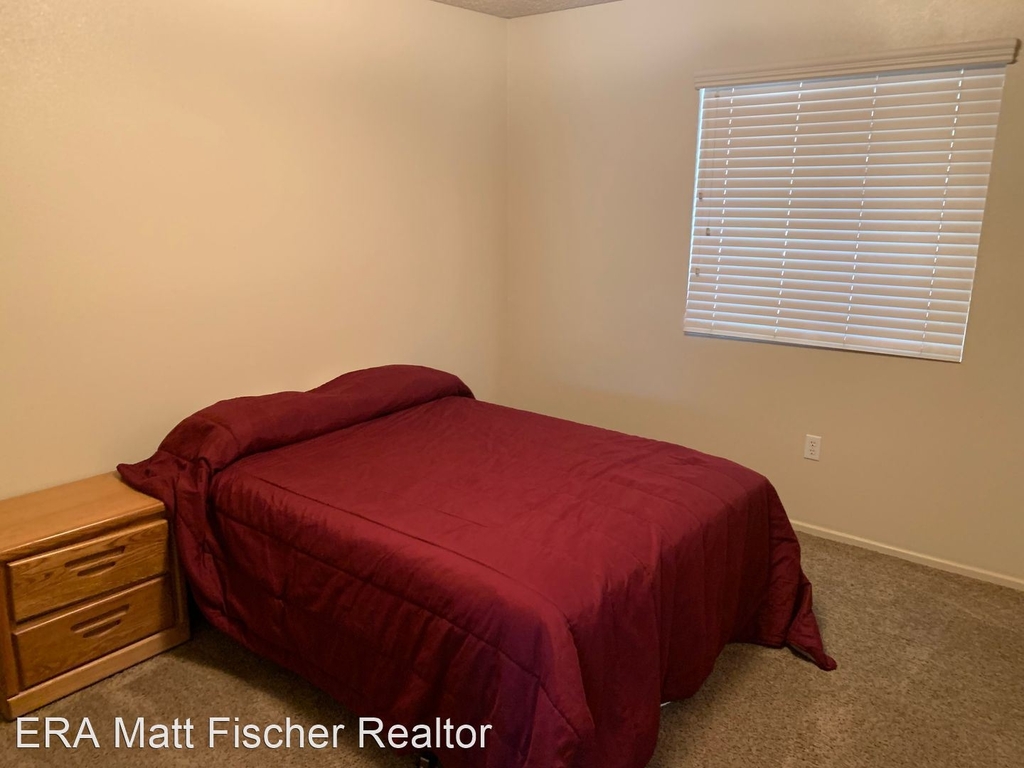 2756 W 29th Pl - Photo 4