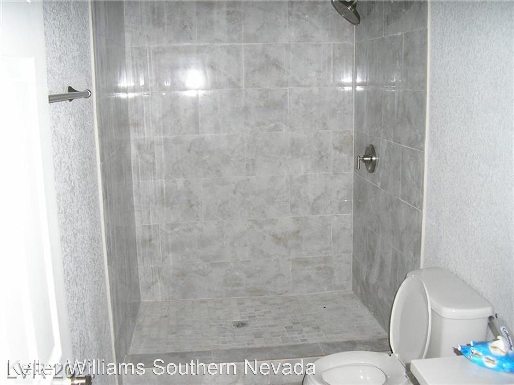 4793 Harmon Ave - Photo 8