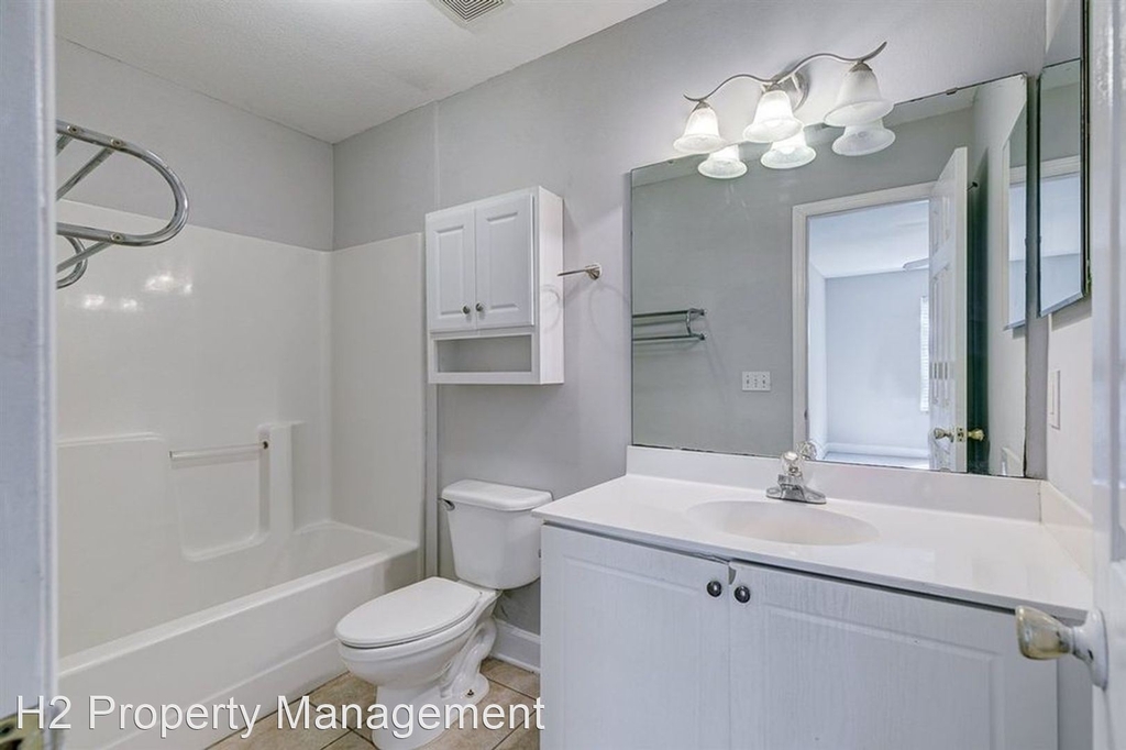 2208 Delta Lane - Photo 22