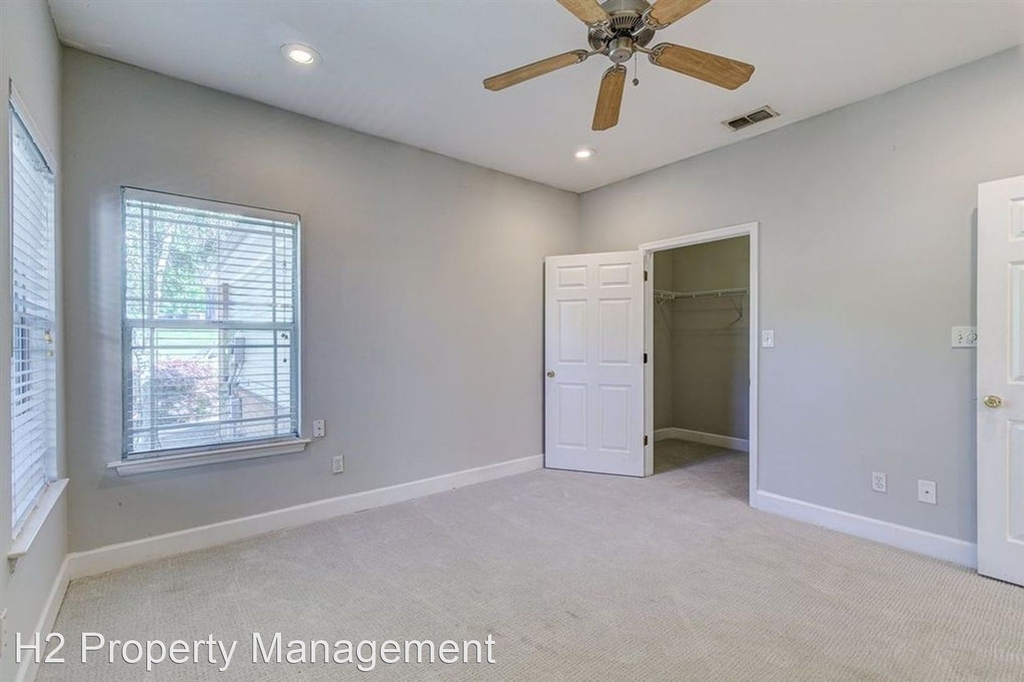 2208 Delta Lane - Photo 13