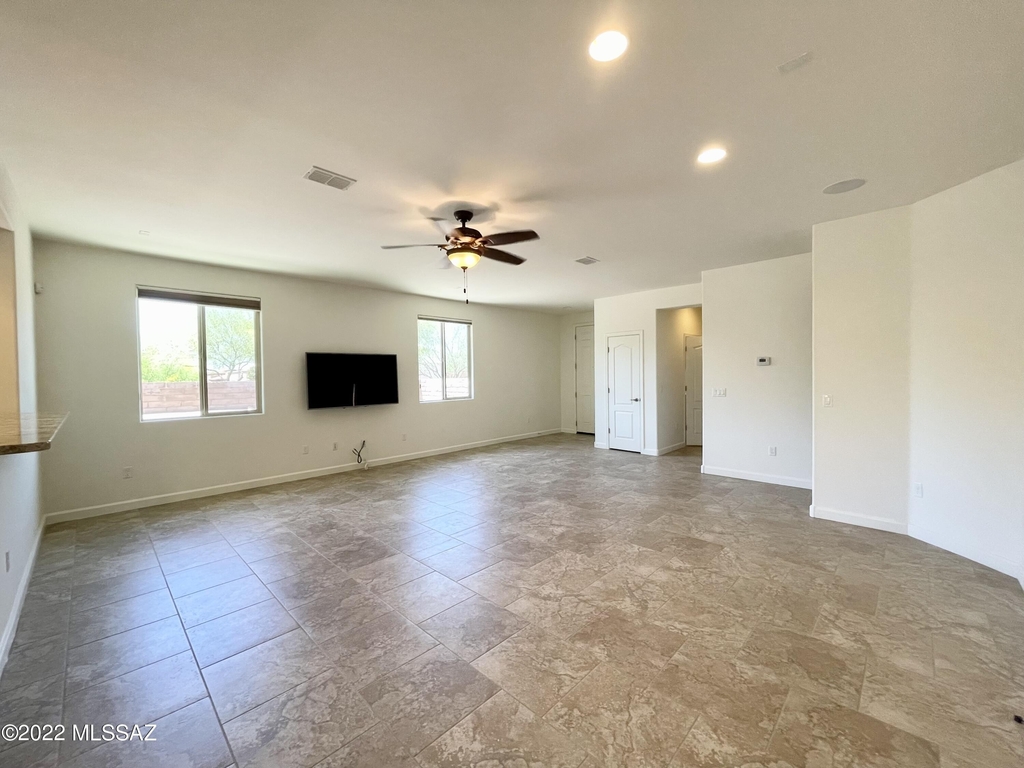 12812 N Camino Vieja Rancheria - Photo 5