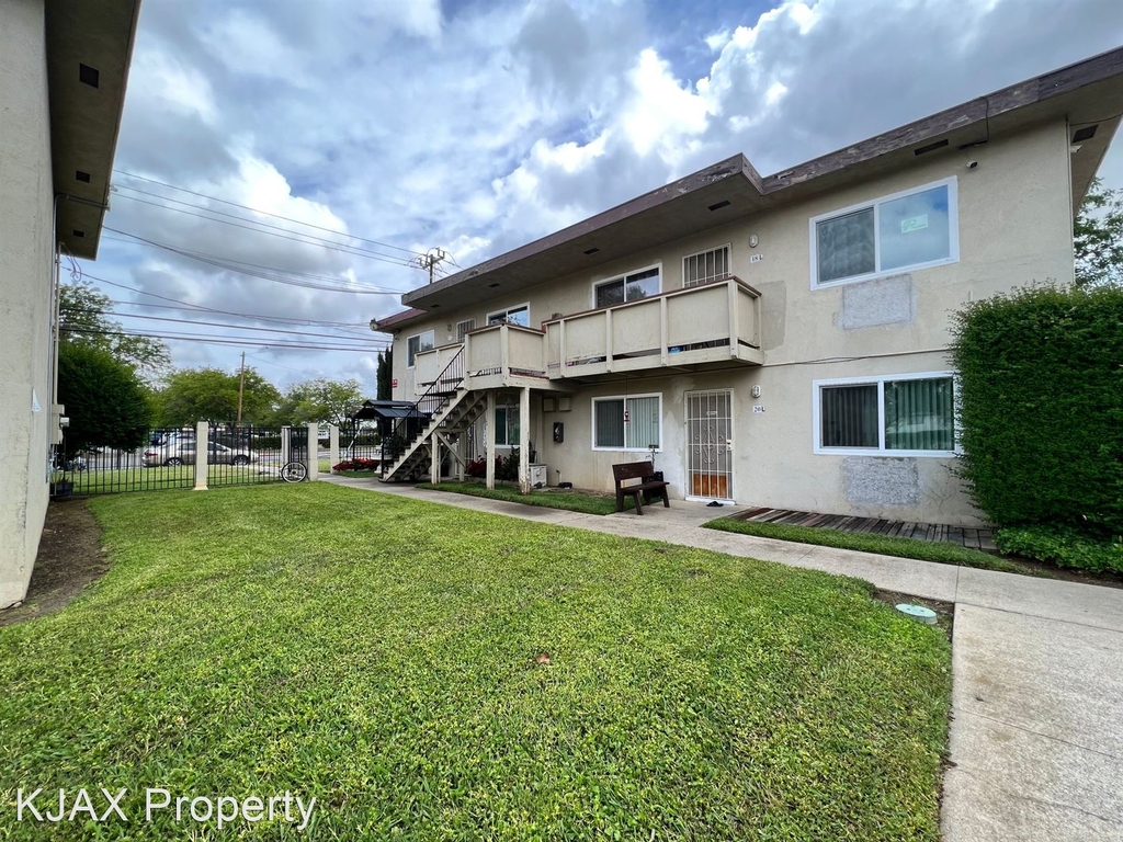 6115 63rd Ave - Photo 12