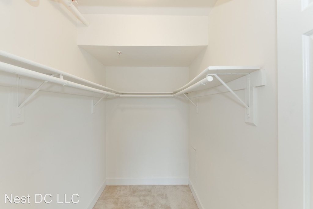 3627 38th St Nw Unit 304 - Photo 11