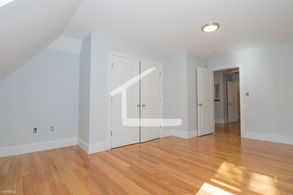 18 Murdock St Apt 4a - Photo 6