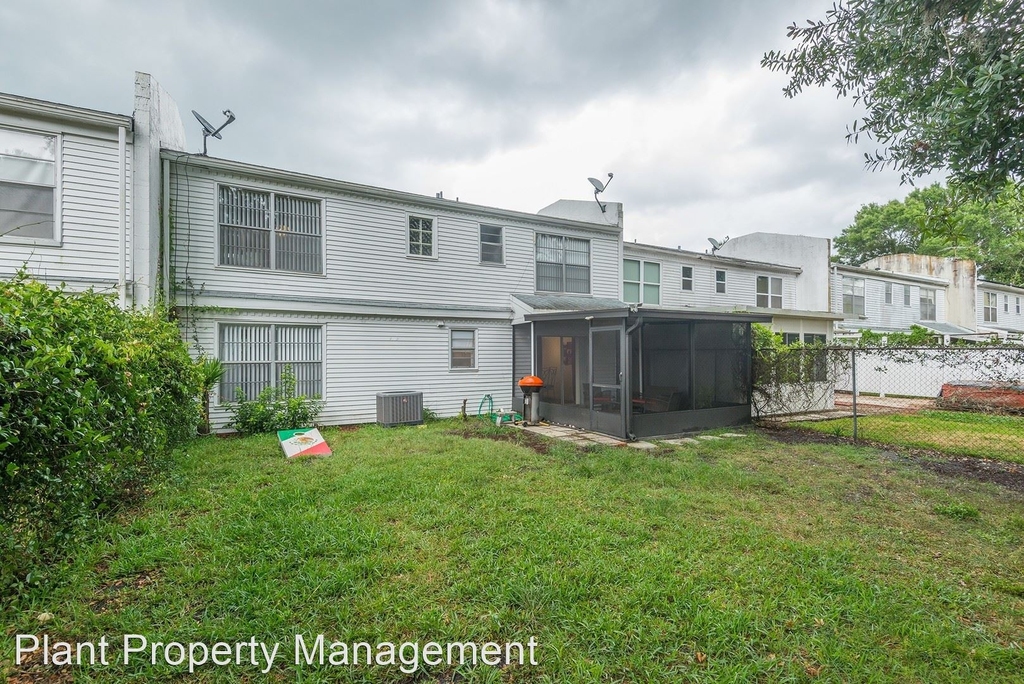 3134 W Sligh Ave - Photo 24