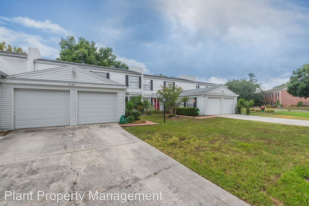 3134 W Sligh Ave - Photo 1