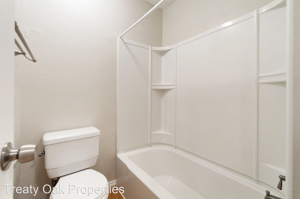 10211 Missel Thrush Drive - Photo 24