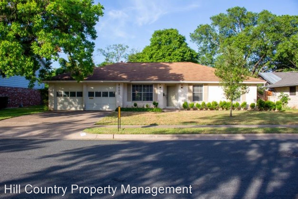 2402 Laramie Trail - Photo 0