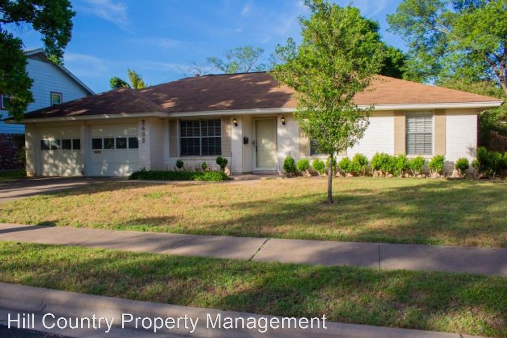 2402 Laramie Trail - Photo 1