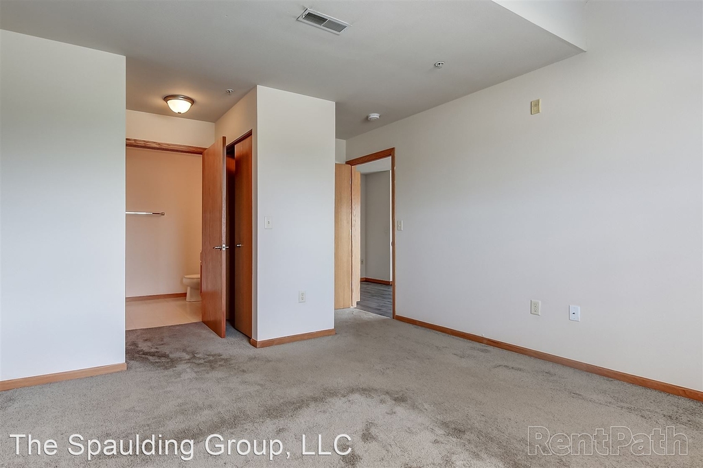 6516 W National Ave - Photo 34