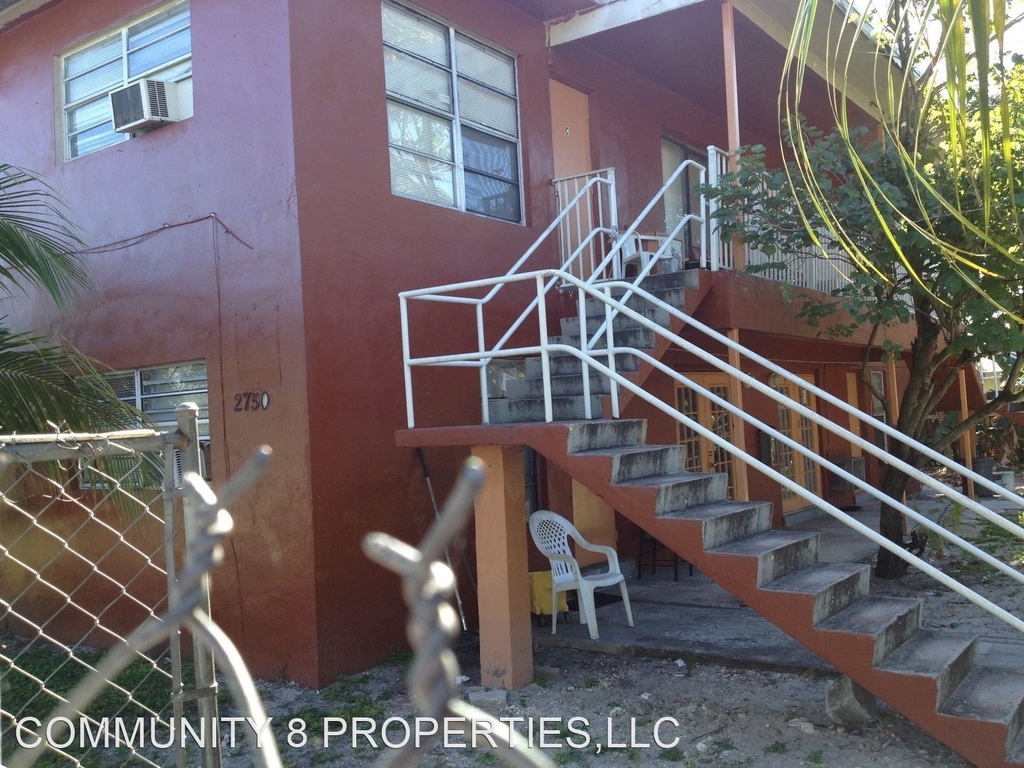 2750 Sw 2 St - Photo 1