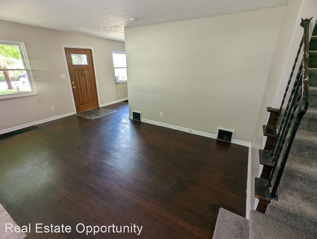 3403 Camp Chase Dr. - Photo 1