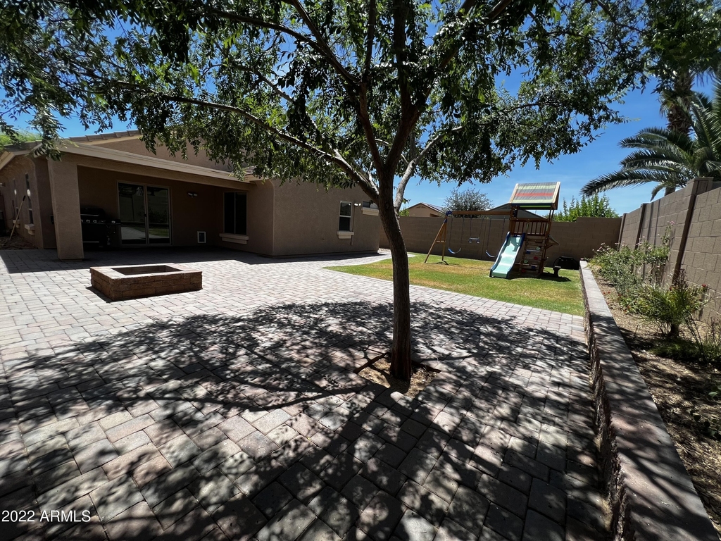 17798 W Calavar Road - Photo 0