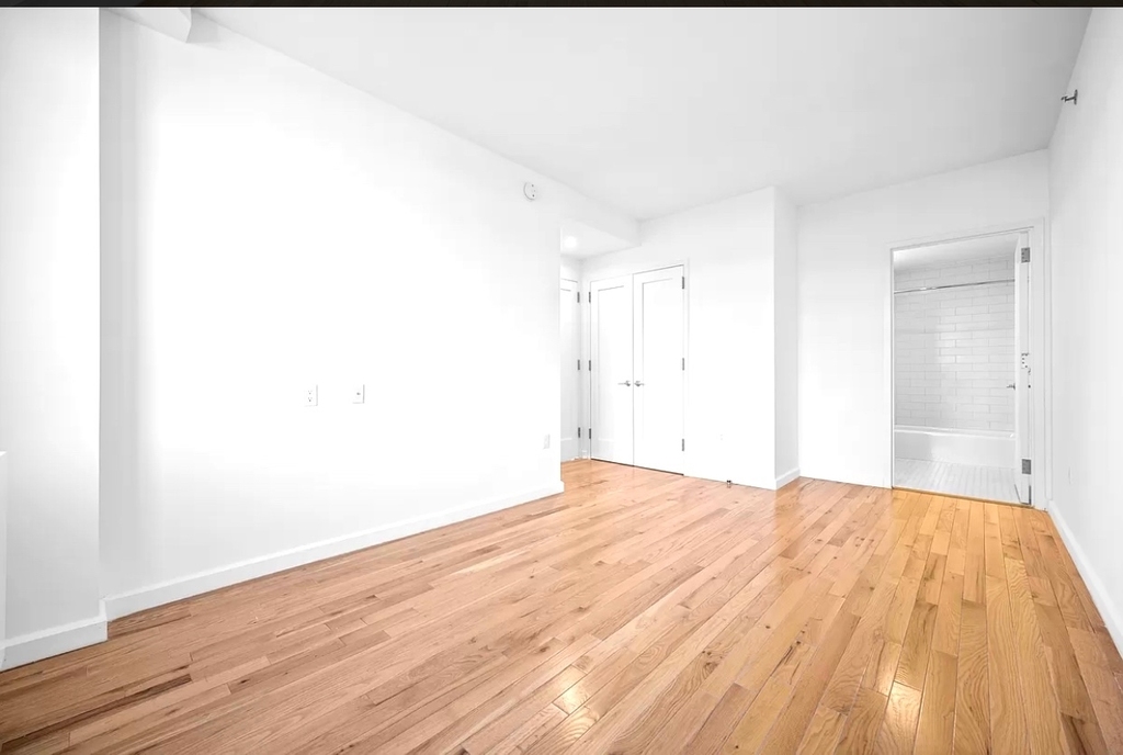 2211 Third Avenue - Photo 2