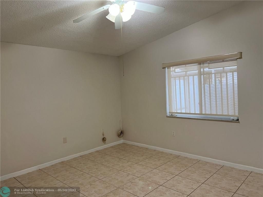 12381 Nw 97th Pl - Photo 13