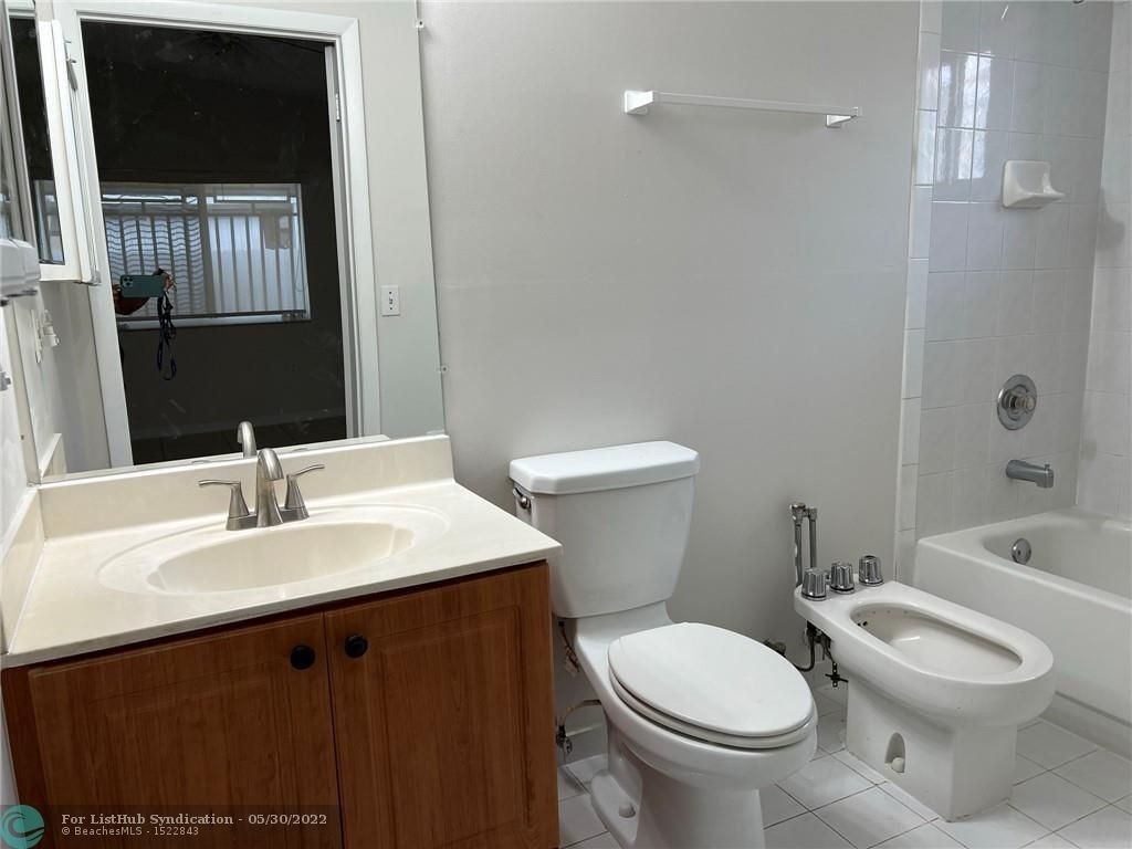 12381 Nw 97th Pl - Photo 20