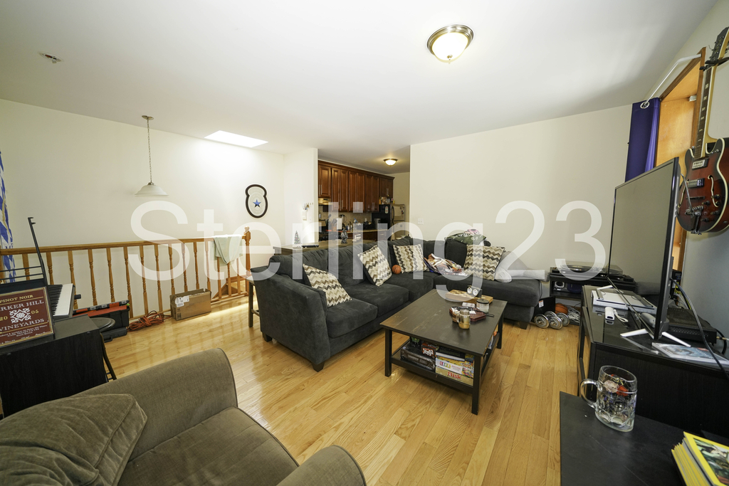 23-68 23rd Street - Photo 3