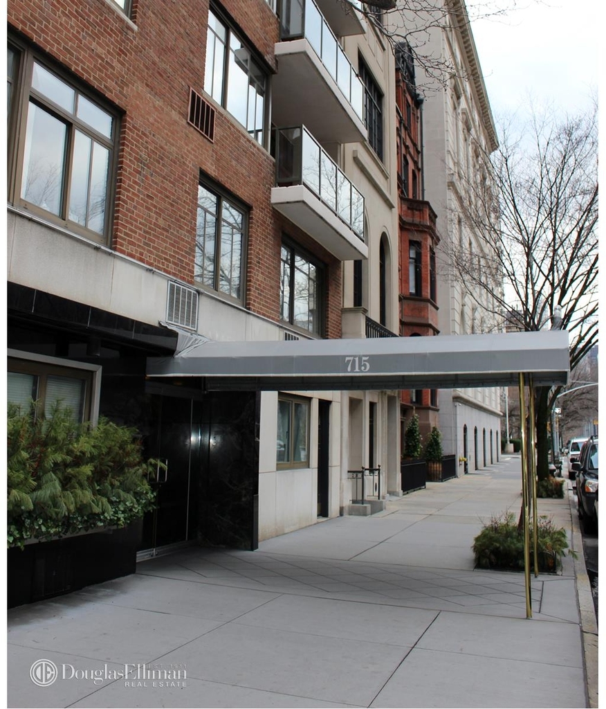 715 Park Ave - Photo 10