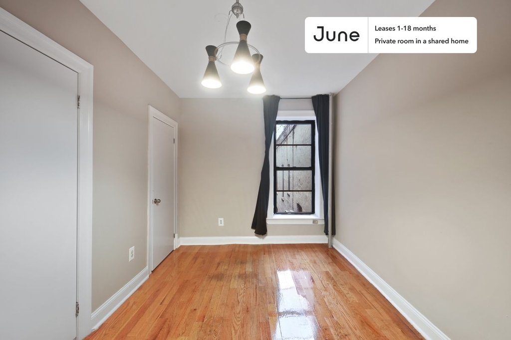 842 Classon Avenue - Photo 1