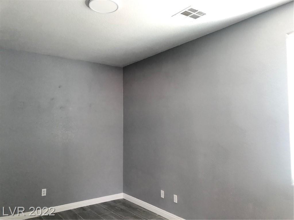 10329 Kalang Street - Photo 17