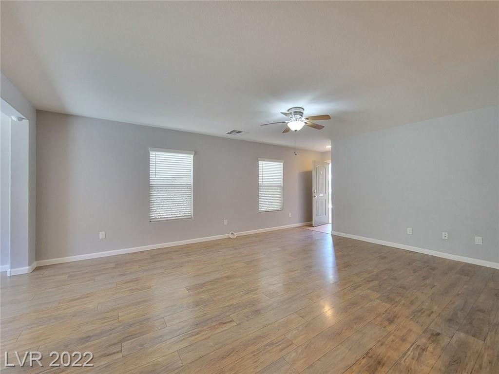 6991 Town Forest Avenue - Photo 2