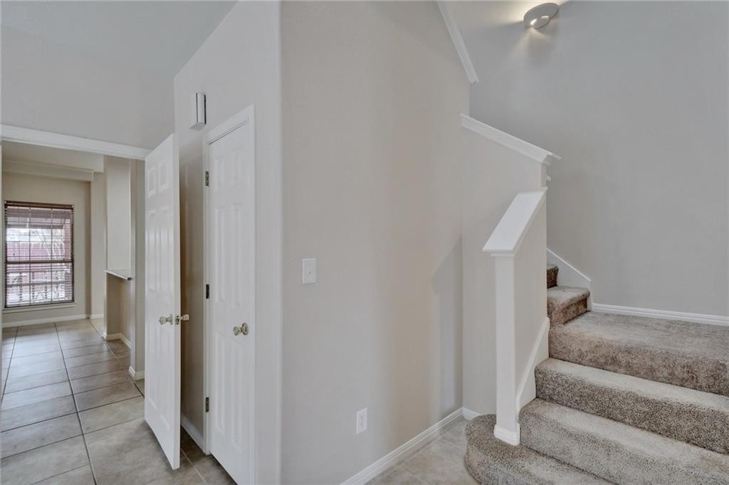 3242  Winding Way - Photo 19