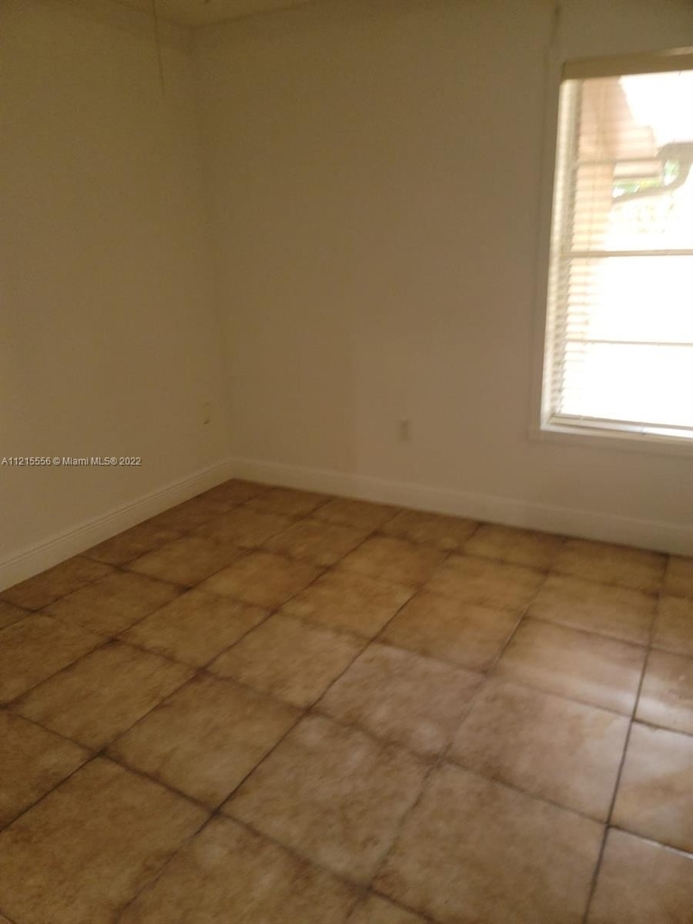 8525 Sw 148th Pl - Photo 5