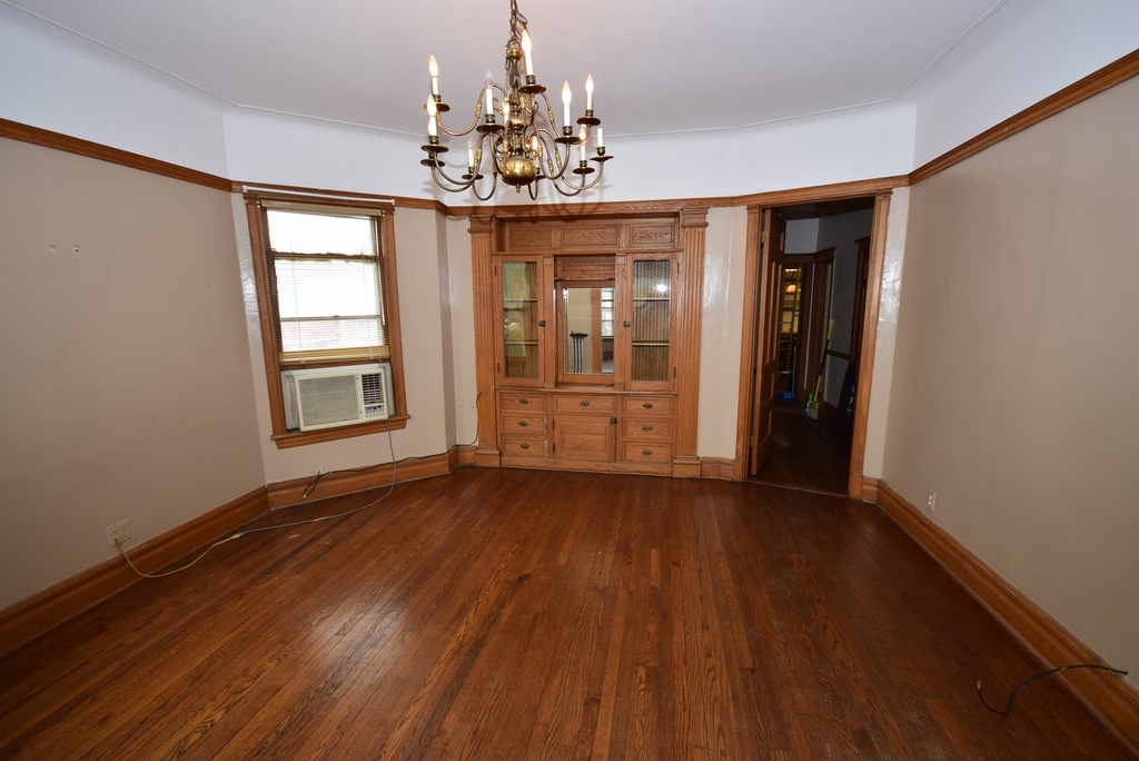 615 W Armitage Avenue - Photo 2