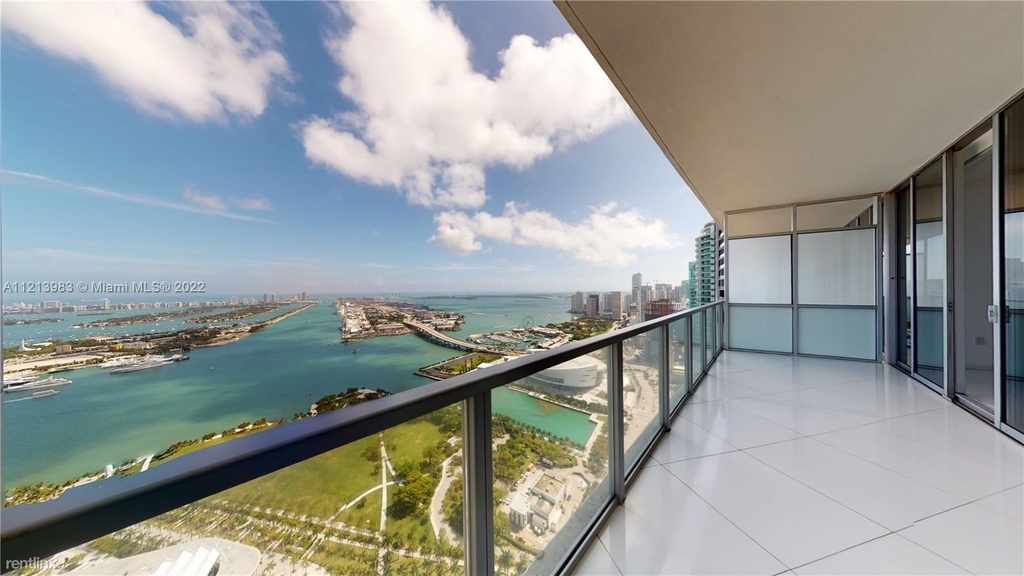 1100 Biscayne Blvd - Photo 31