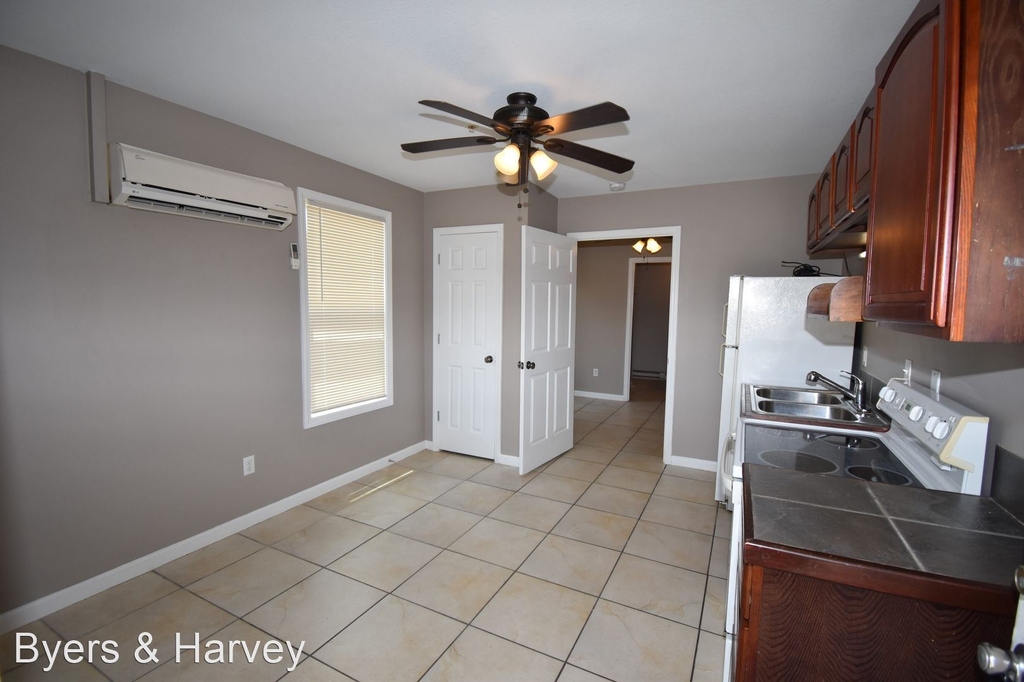 162 Condor Ct - Photo 0