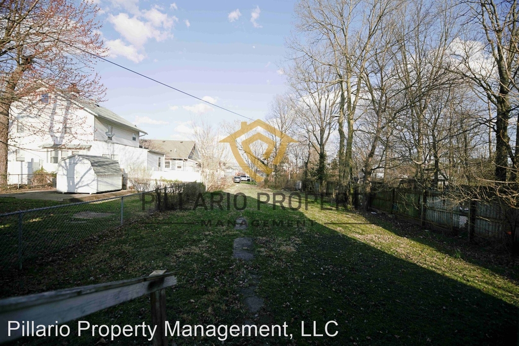 3955 Cornelius Ave - Photo 8