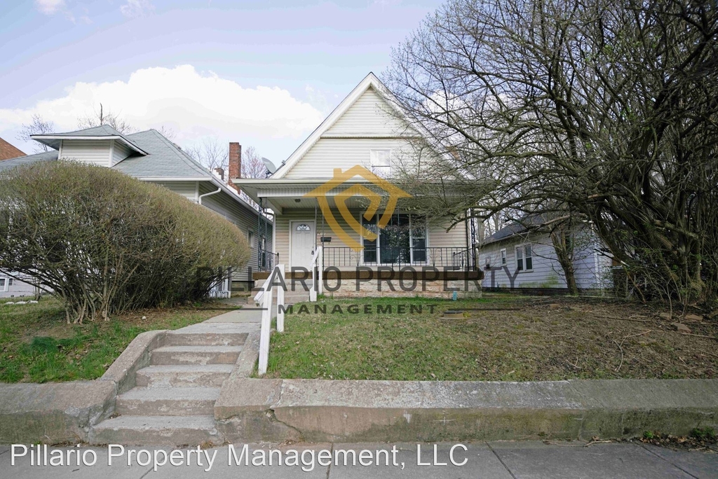 3955 Cornelius Ave - Photo 1