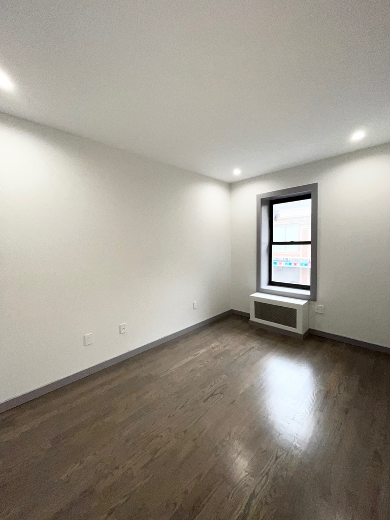 550 West 157th Street - Photo 0