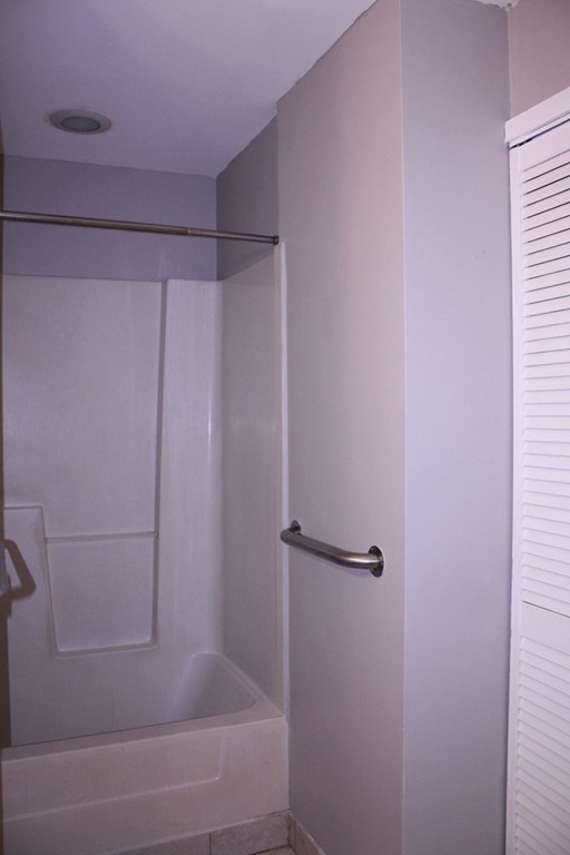 240 Heath St. Unit105 - Photo 7