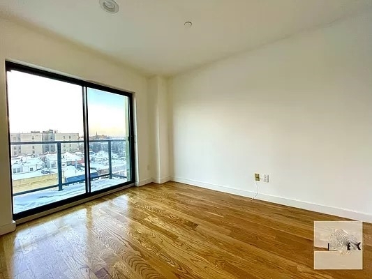 860 flatbush ave - Photo 6