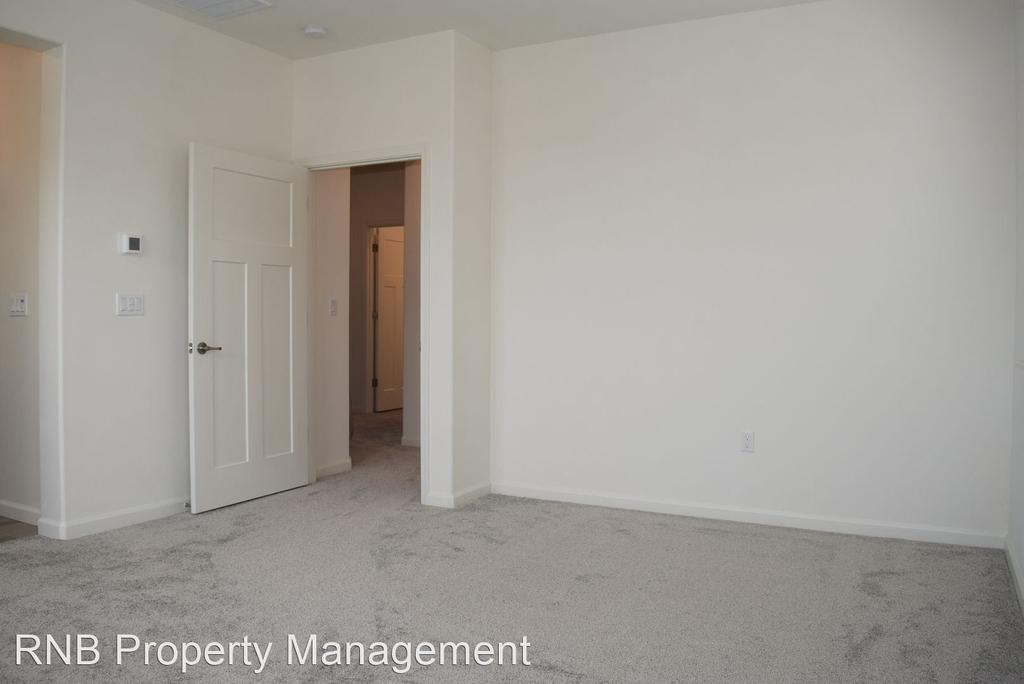 6028 Dragon Hawk Place - Photo 15