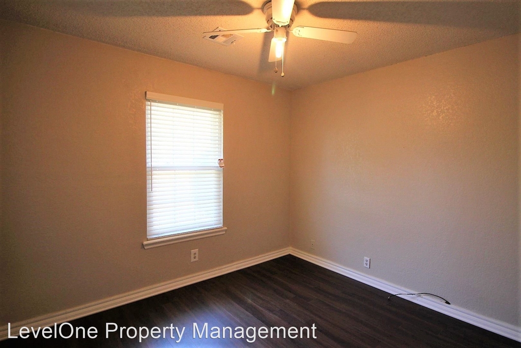 2108 Rockypoint Drive - Photo 6