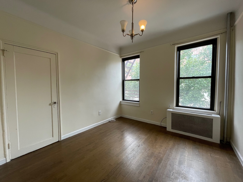 2272 1st Avenue - Photo 6