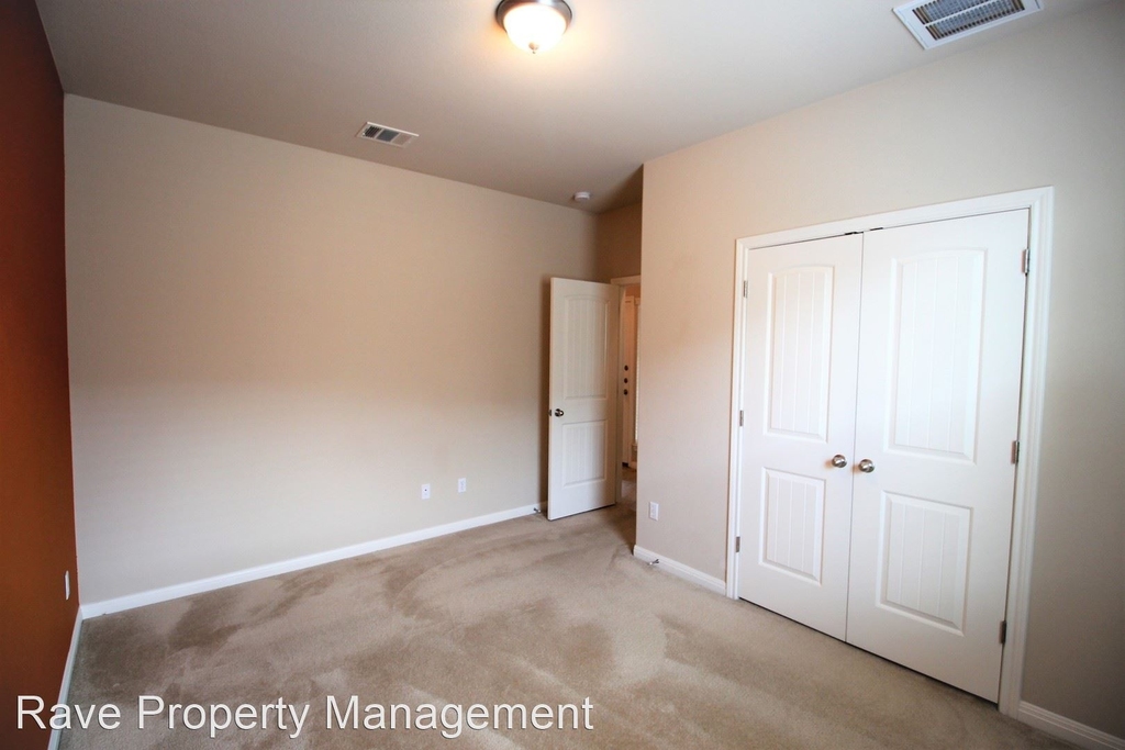 2110 Constellation Drive - Photo 9